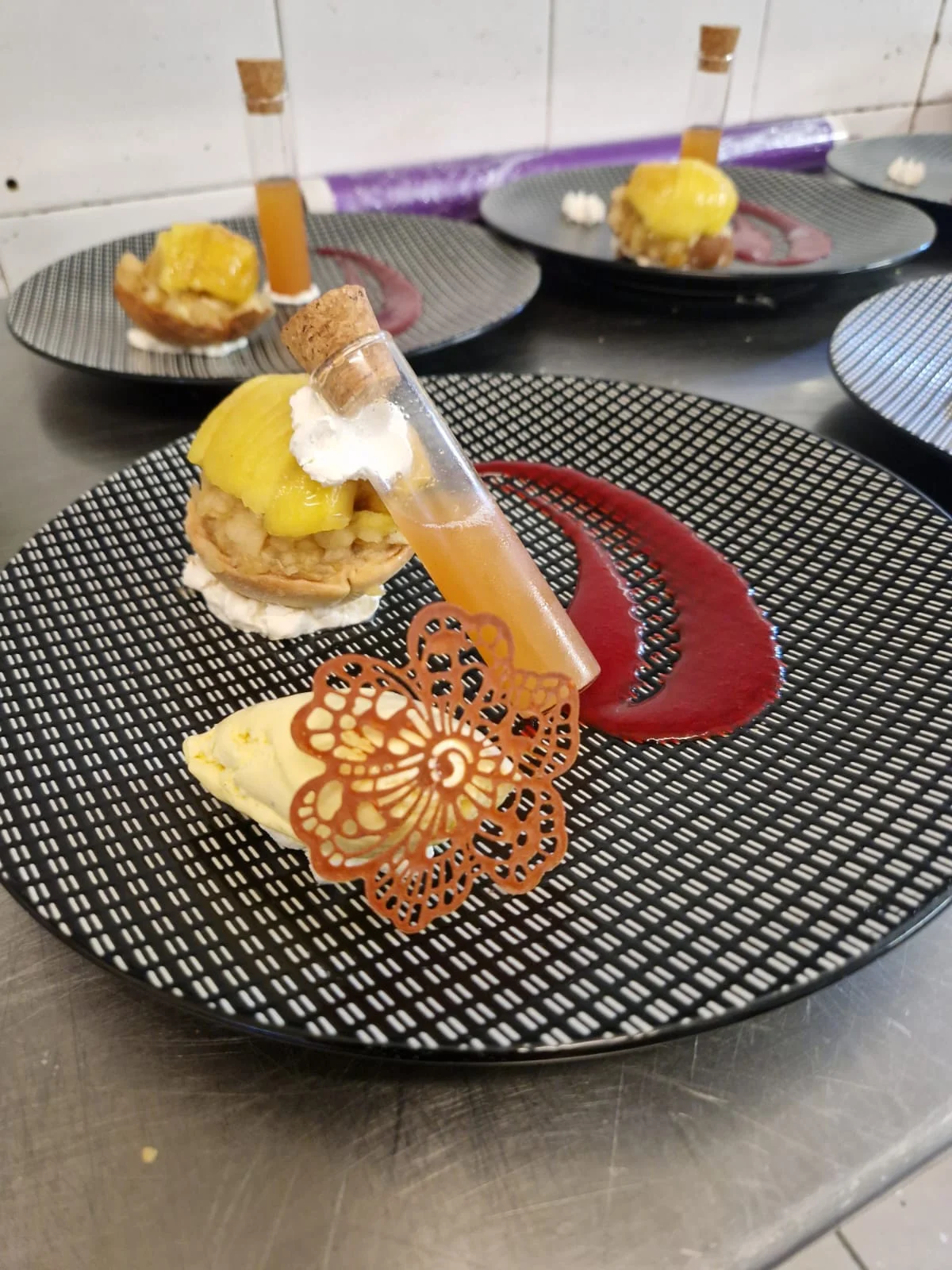 Restaurant Du Guillec Restaurant Plouzevede Restaurant Du Guillec Dessert Image 29